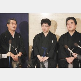 （左から）立川志の輔、志らく、談春（2011年立川談志お別れ会で）／（Ｃ）日刊ゲンダイ