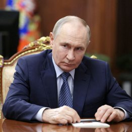ニエット（Нет）　（Ｃ）ロイター／Sputnik