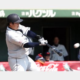 2011年当時の中村剛也（Ｃ）日刊ゲンダイ