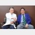 松尾雄治さん（右）と酒向正春氏（Ｃ）日刊ゲンダイ