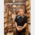 「古書　音羽館」店主の広瀬洋一さん（Ｃ）日刊ゲンダイ