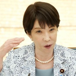 X連投で墓穴、支持率下落（Ｃ）共同通信社