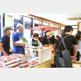 安定供給のために…（まつもと米穀の店内＝提供写真）
