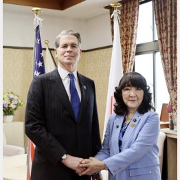 5月の会談でベッセント米財務長官は片山さつき財務相に苦言（財務省提供）