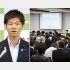 農政に不満高まる（鈴木農相＝左、米国産の生鮮ジャガイモの輸入解禁に向けた手続きの進捗を生産農家らに報告する説明会）／（Ｃ）共同通信社