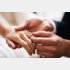 昨年のクリスマスに婚約（写真はイメージ）／（Ｃ）iStock