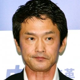 いつも標的の的…（Ｃ）日刊ゲンダイ