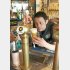 いいビールだなぁ（安藤耕平さん）／（Ｃ）日刊ゲンダイ