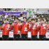 銀メダルを獲得した日本代表（左から）岡慎之助、橋本大輝、築山翔馬、角皆友晴、金田希一（Ｃ）共同通信社