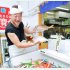 「タカノハダイ（上）とマダイ、どっちにする？」（アドバイザーの上田勝彦さん）／（Ｃ）日刊ゲンダイ