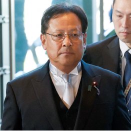 裏金と旧統一教会関係という2つのスネ傷（関芳弘文科相）／（Ｃ）ロイター