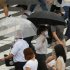 傘が手放せない日々（Ｃ）日刊ゲンダイ