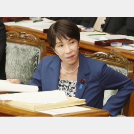 「ヤナちゃんがいなかったら大変」と全幅の信頼（Ｃ）日刊ゲンダイ