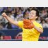 京セラドーム大阪で始球式をする吉村知事（Ｃ）日刊ゲンダイ