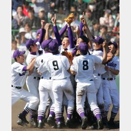 2005年春のセンバツで優勝した愛工大名電（Ｃ）日刊ゲンダイ