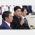 横浜高の織田翔希（手前は村田浩明監督）／（Ｃ）日刊ゲンダイ