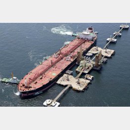 米国産原油を積んだタンカー（Ｃ）共同通信社