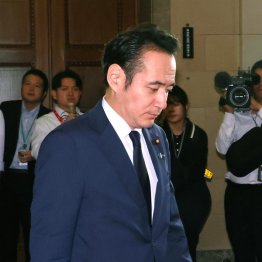 法や政治が「政治家を守るもの」「国民を取り締まるもの」であっていいのか。大臣辞任で終息はあり得ない（Ｃ）日刊ゲンダイ